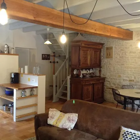 à Proximité De La Rochelle *
